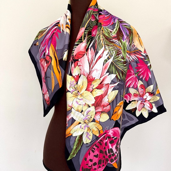 Salvatore Ferragamo Scarf Butterfly Flowers Black Multicolor Silk Wrap - Picture 7 of 16